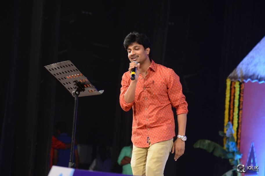 Vinavayya-Ramayya-Movie-Audio-Launch